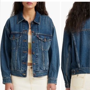 Levi’s denim trucker jacket